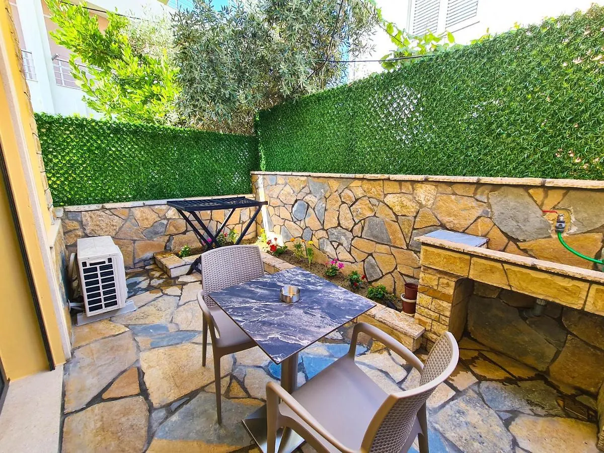 Arial Trinity Suites Vlorë