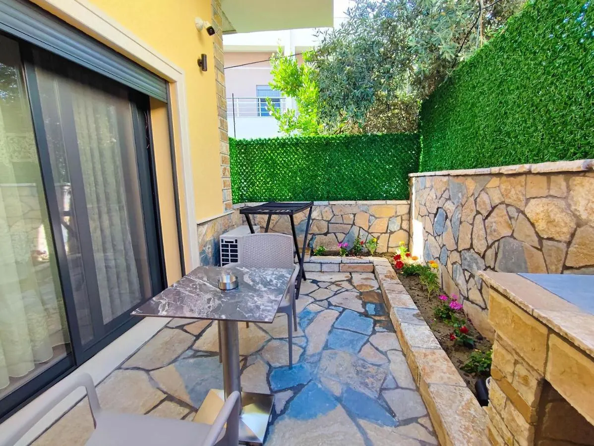 Arial Trinity Suites Vlorë Albanien