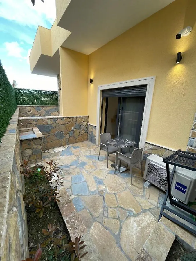 Arial Trinity Suites Vlorë