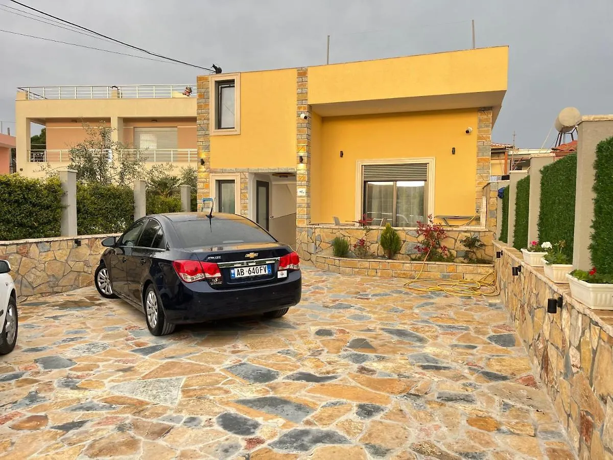 Arial Trinity Suites Vlorë