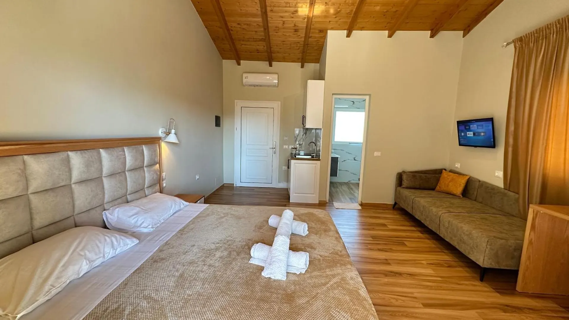 Arial Trinity Suites Vlorë