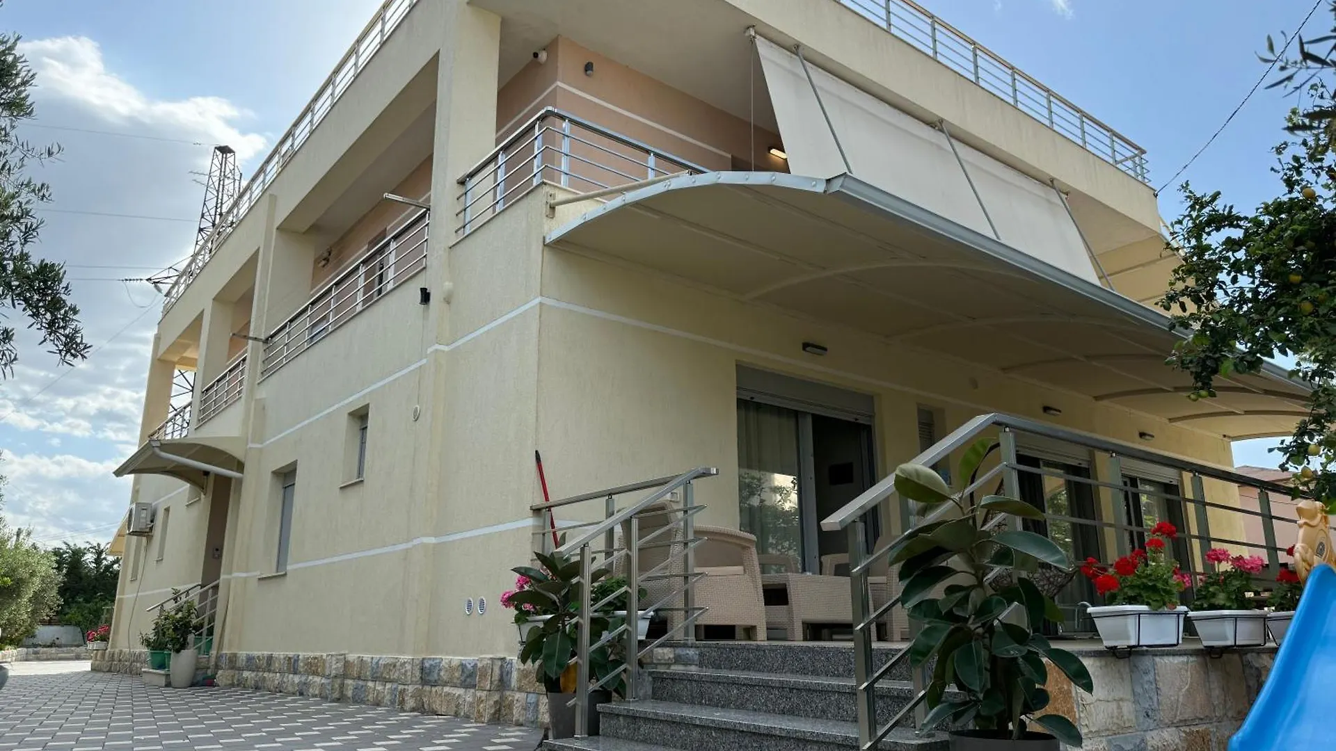 Arial Trinity Suites Vlorë Gasthuis