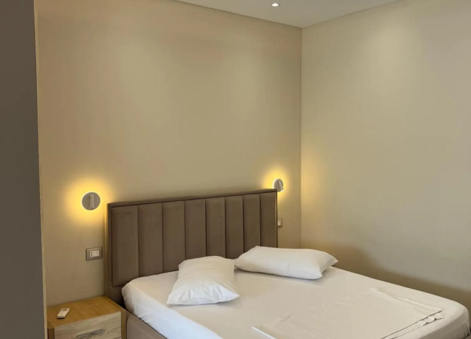 Pensión Arial Trinity Suites Vlorë Albania