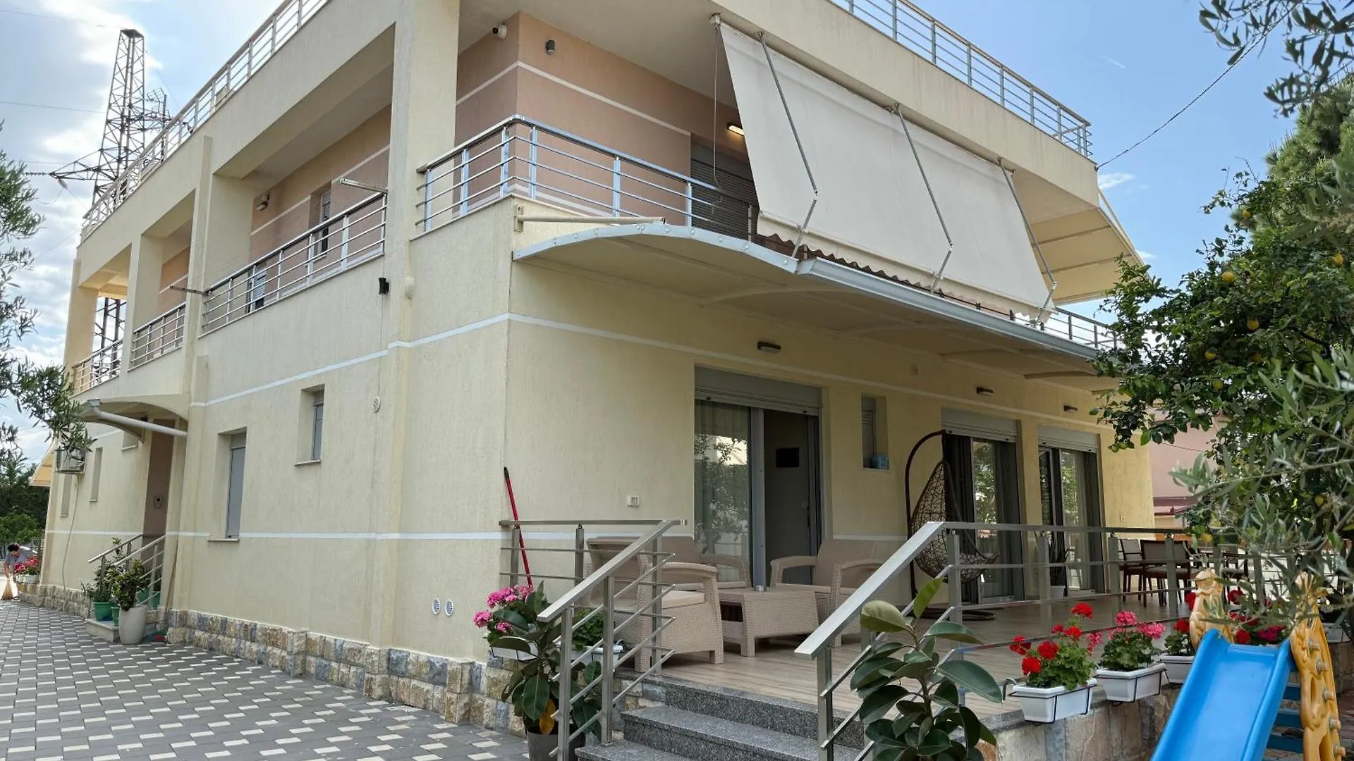 Gasthof Arial Trinity Suites Vlorë
