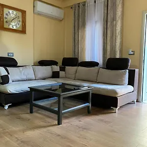 cheerful-four-room-villa-with-peace-and-tirana.hotels-in-tirana.com/