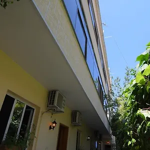 Haxhiu Hotel Tirana